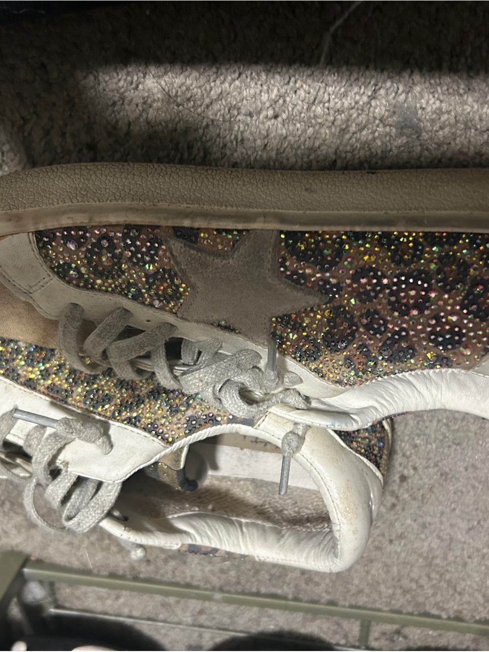 Vintage Havana  Women’s Glitter Leopard Star Accent Sneakers - Multicolor
